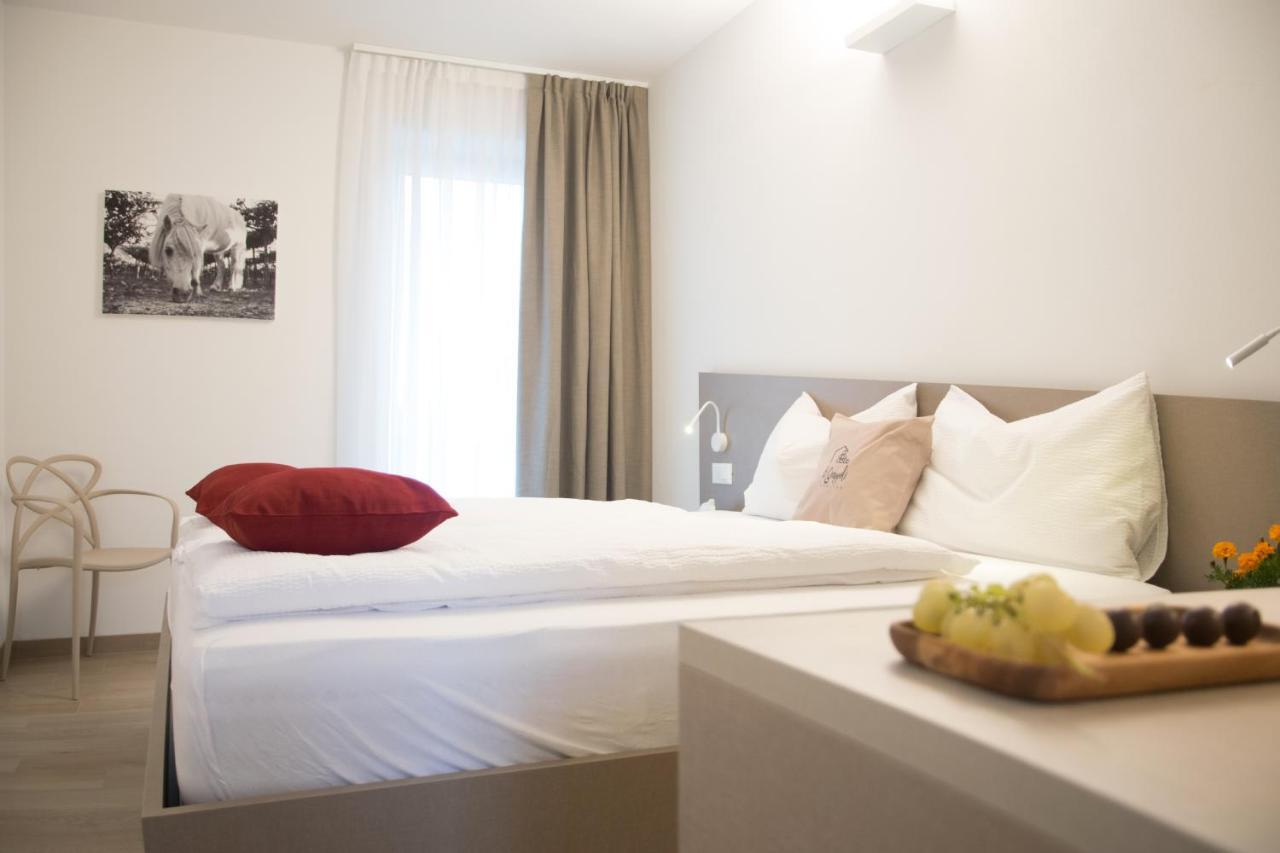 8 Grappoli Agritur Villa เตรนโต ภายนอก รูปภาพ
